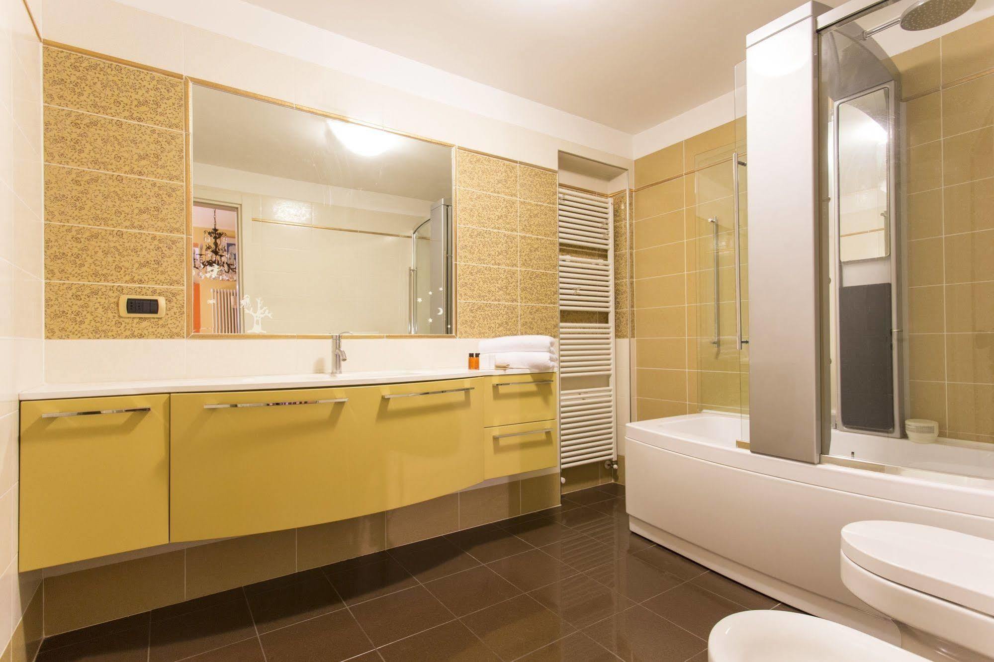 Petroni 38 By Studio Vita بولونيا المظهر الخارجي الصورة