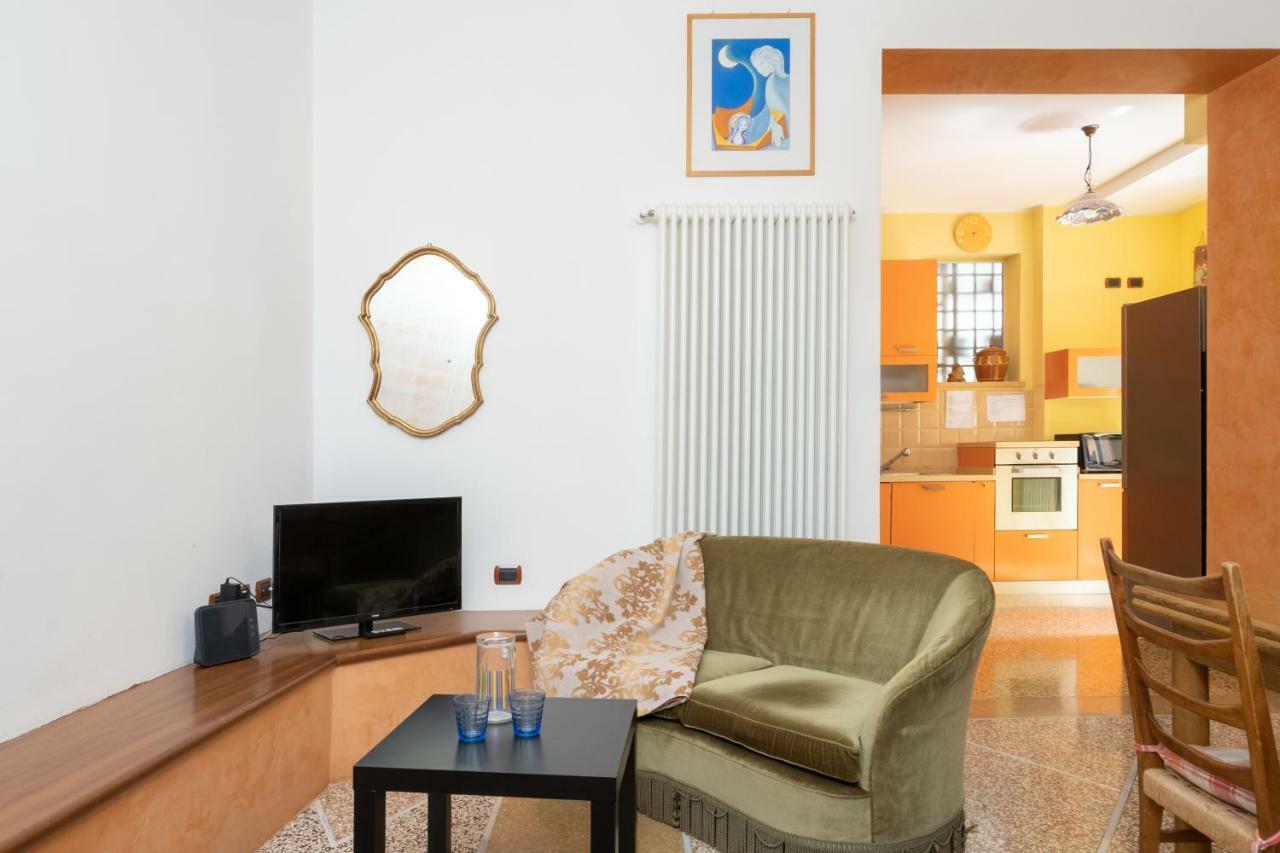Petroni 38 By Studio Vita بولونيا المظهر الخارجي الصورة